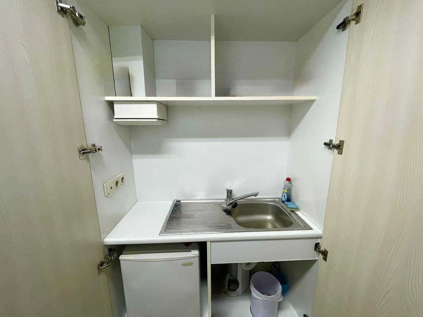 office to rent, 80 m², Brettergartenstraße 57, Nürnberg, Bavaria office to rent, 80 m², Brettergartenstraße 57, Nürnberg, Bavaria