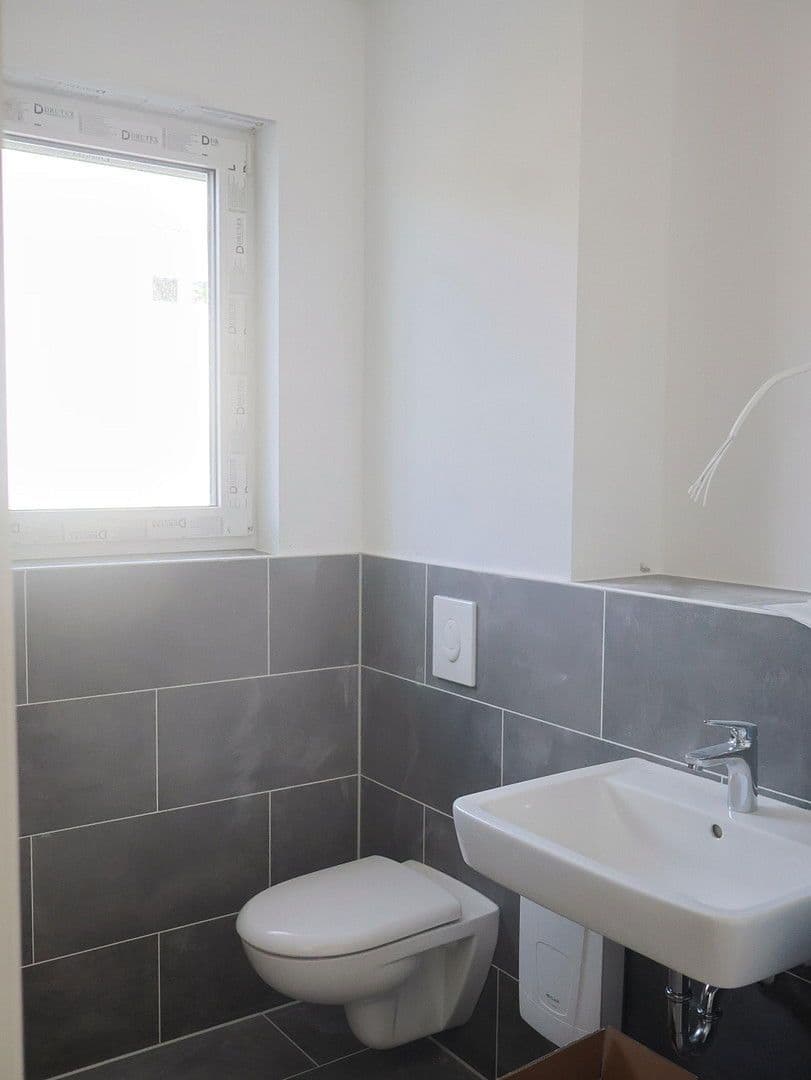 1 bedroom with open-plan kitchen flat to rent, 81 m², Hamburger Allee 51, Haus C, Nauen, Brandenburg 1 bedroom with open-plan kitchen flat to rent, 81 m², Hamburger Allee 51, Haus C, Nauen, Brandenburg