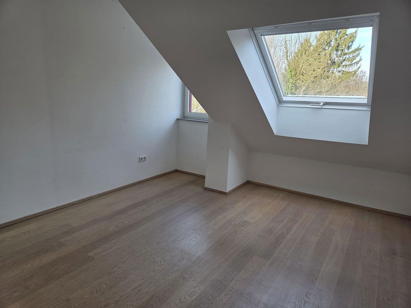 4 bedroom flat for sale, 109 m², Neukronenberger Str. 59, Leverkusen, North Rhine-Westphalia 4 bedroom flat for sale, 109 m², Neukronenberger Str. 59, Leverkusen, North Rhine-Westphalia