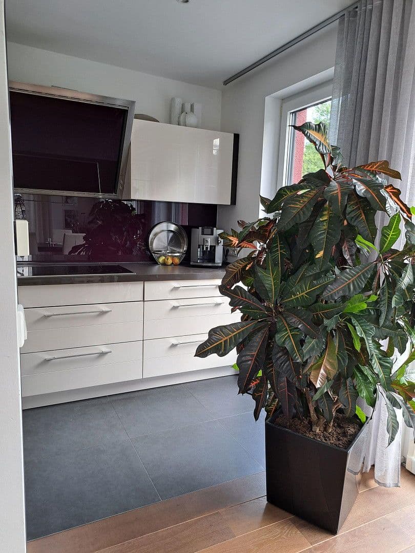 4 bedroom flat for sale, 109 m², Neukronenberger Str. 59, Leverkusen, North Rhine-Westphalia 4 bedroom flat for sale, 109 m², Neukronenberger Str. 59, Leverkusen, North Rhine-Westphalia