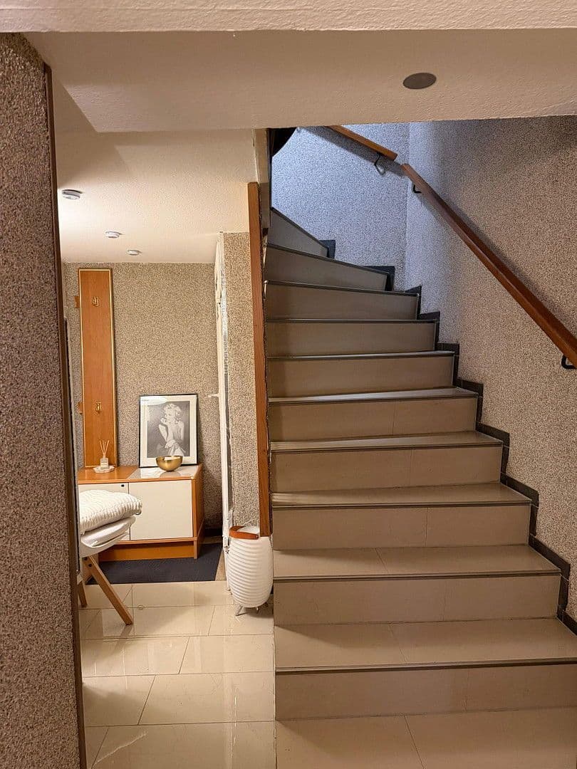 house to rent, 140 m², Wiesenbach, Baden-Württemberg house to rent, 140 m², Wiesenbach, Baden-Württemberg