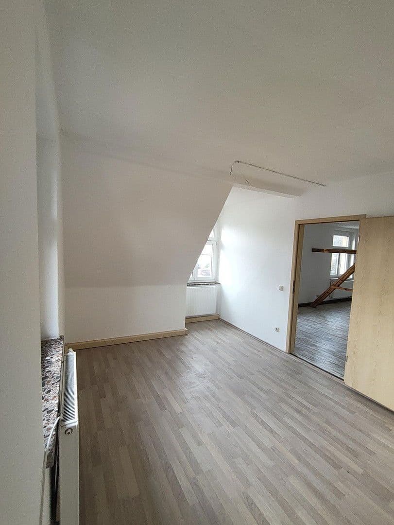 4 bedroom flat to rent, 75 m², Zwickau, Saxony 4 bedroom flat to rent, 75 m², Zwickau, Saxony