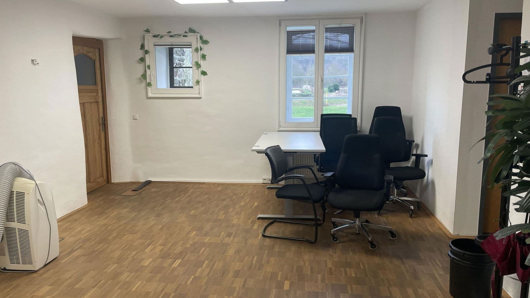 office to rent, 77 m², Lohmar, North Rhine-Westphalia office to rent, 77 m², Lohmar, North Rhine-Westphalia