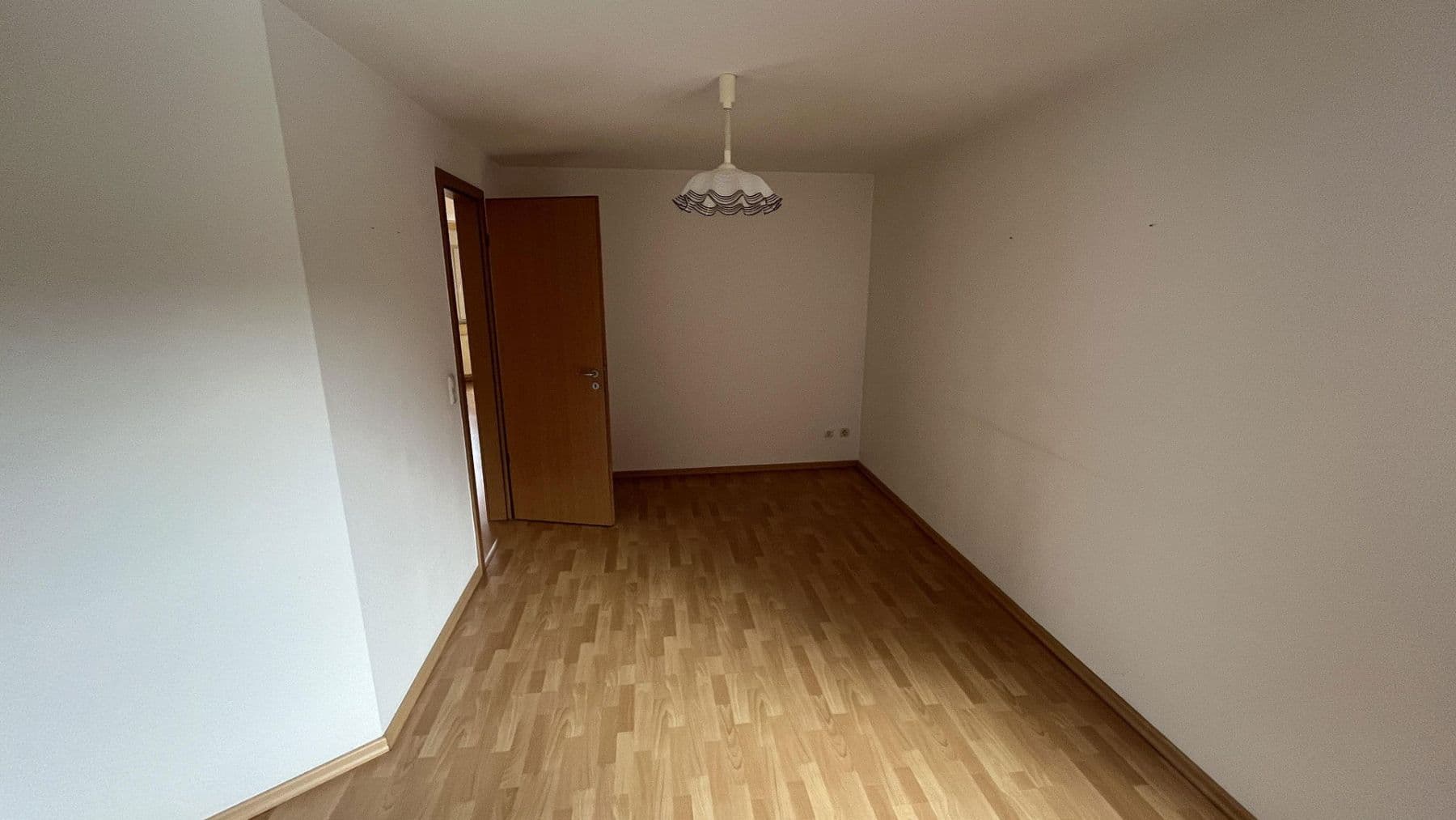 1 bedroom with open-plan kitchen flat to rent, 68 m², Essen, North Rhine-Westphalia 1 bedroom with open-plan kitchen flat to rent, 68 m², Essen, North Rhine-Westphalia
