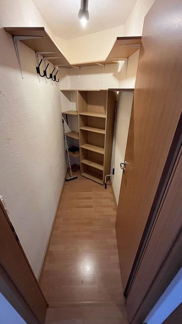 1 bedroom with open-plan kitchen flat to rent, 68 m², Essen, North Rhine-Westphalia 1 bedroom with open-plan kitchen flat to rent, 68 m², Essen, North Rhine-Westphalia