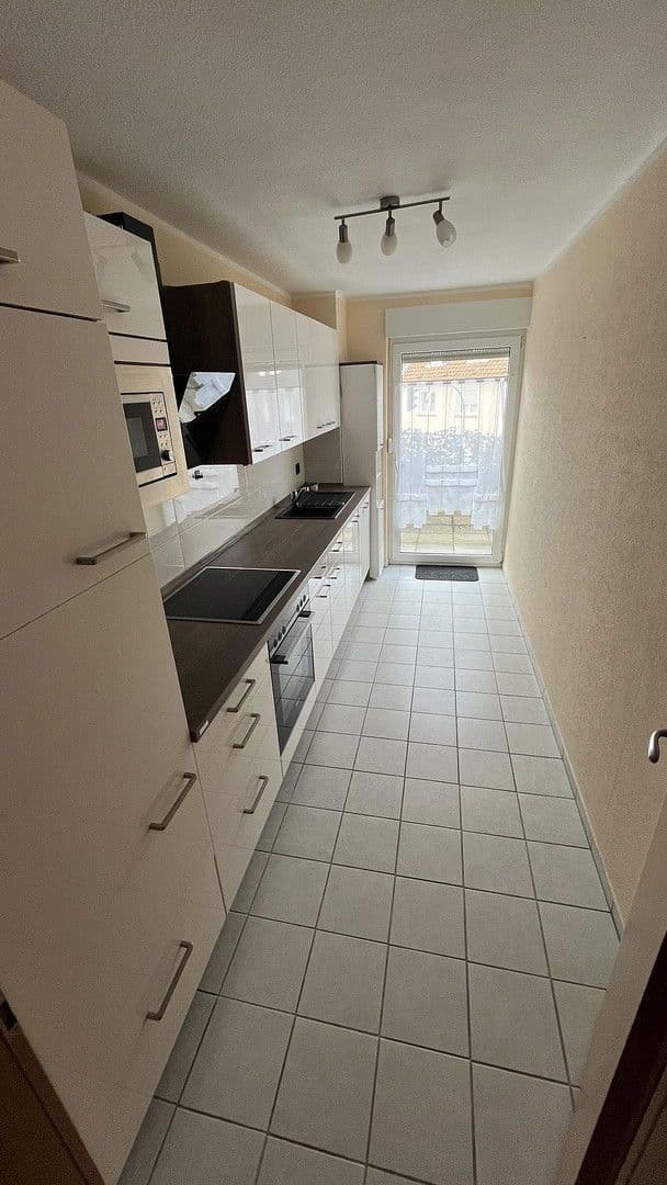 1 bedroom with open-plan kitchen flat to rent, 68 m², Essen, North Rhine-Westphalia 1 bedroom with open-plan kitchen flat to rent, 68 m², Essen, North Rhine-Westphalia