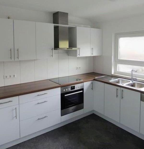 2 bedroom with open-plan kitchen flat to rent, 92 m², Mössingen, Baden-Württemberg 2 bedroom with open-plan kitchen flat to rent, 92 m², Mössingen, Baden-Württemberg