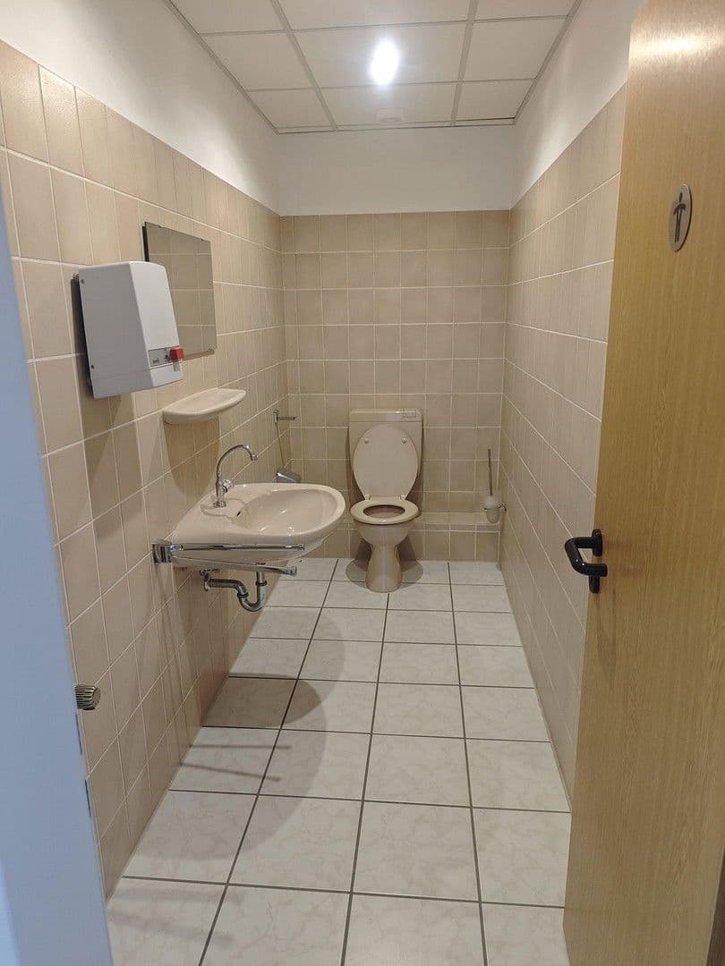 office to rent, 124 m², Betzdorf, Rhineland-Palatinate office to rent, 124 m², Betzdorf, Rhineland-Palatinate