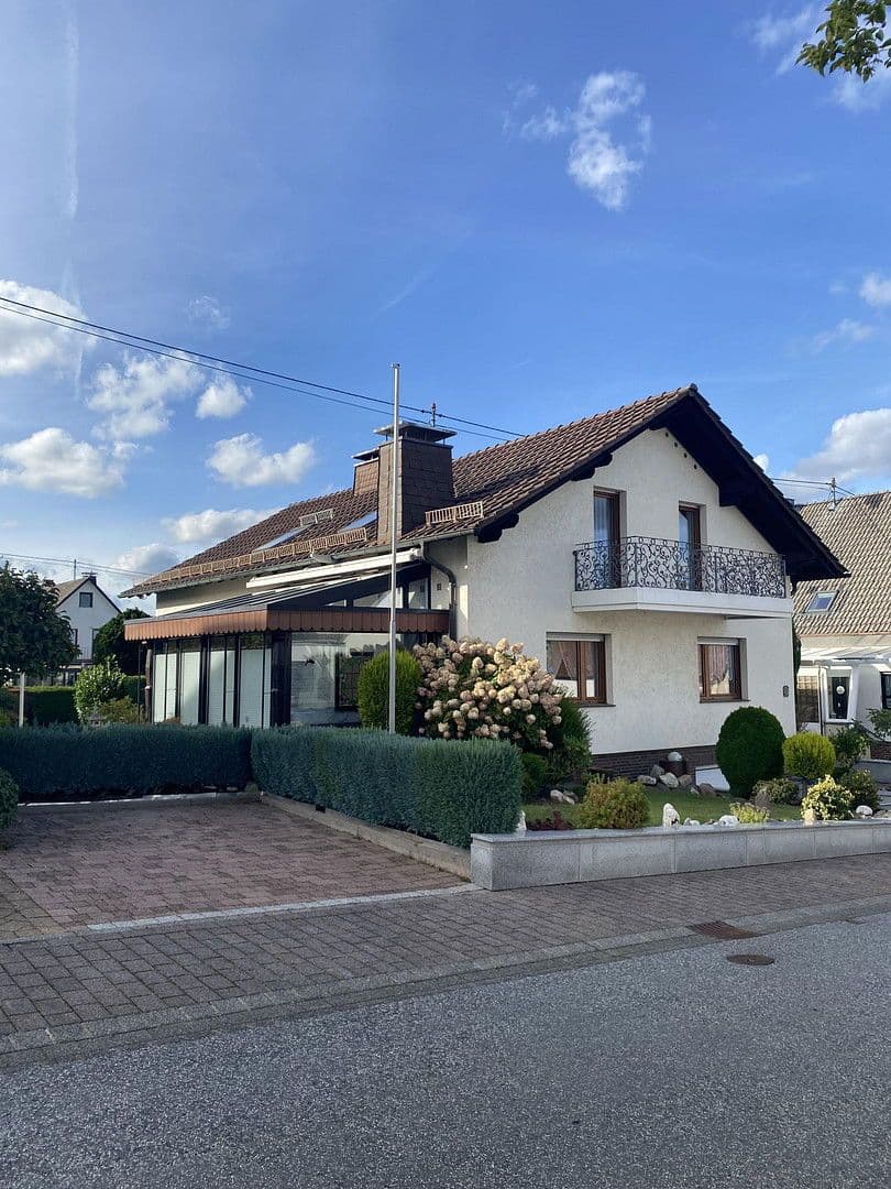 house for sale, 229 m², Westallee 9, Mogendorf, Rhineland-Palatinate house for sale, 229 m², Westallee 9, Mogendorf, Rhineland-Palatinate