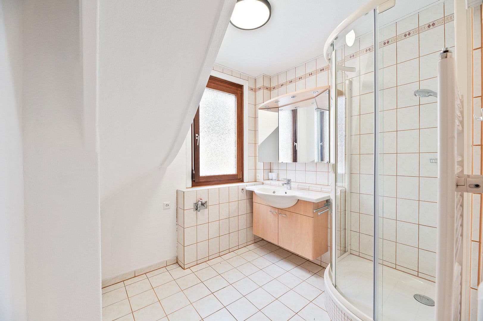 4 bedroom flat for sale, 96 m², Esslingen am Neckar, Baden-Württemberg 4 bedroom flat for sale, 96 m², Esslingen am Neckar, Baden-Württemberg