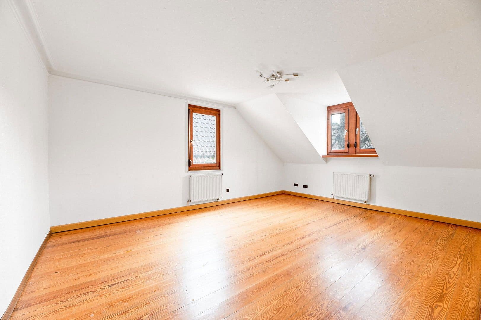 4 bedroom flat for sale, 96 m², Esslingen am Neckar, Baden-Württemberg 4 bedroom flat for sale, 96 m², Esslingen am Neckar, Baden-Württemberg