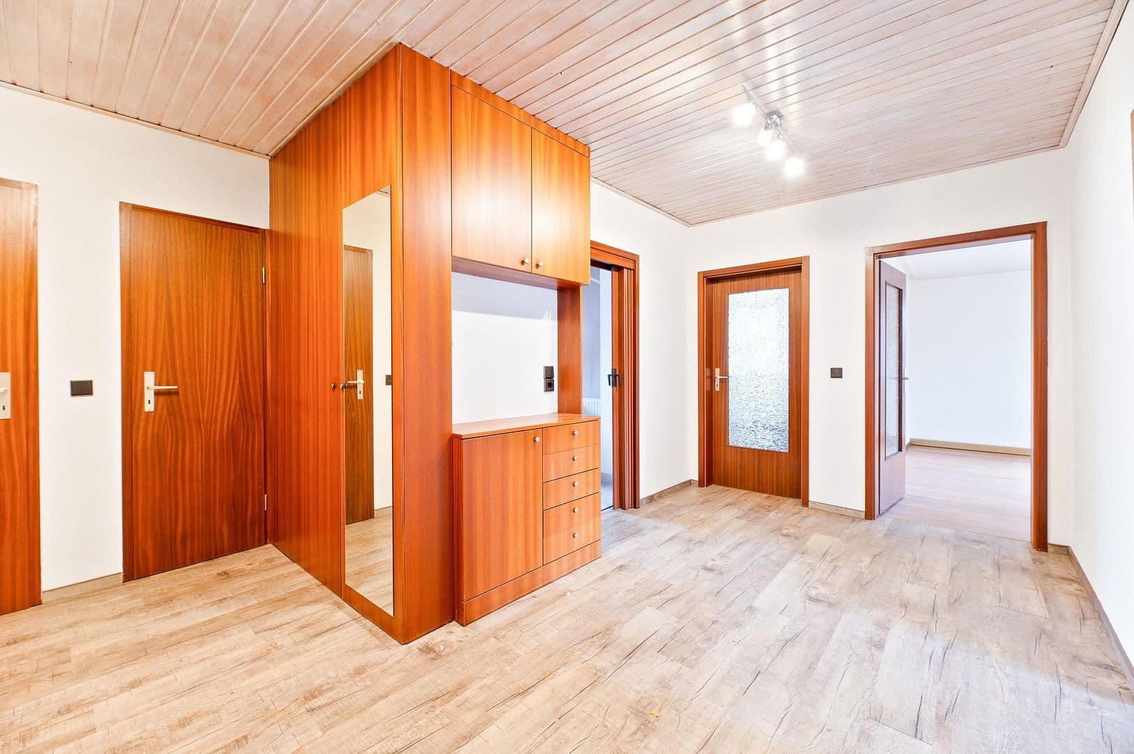 4 bedroom flat for sale, 96 m², Esslingen am Neckar, Baden-Württemberg 4 bedroom flat for sale, 96 m², Esslingen am Neckar, Baden-Württemberg