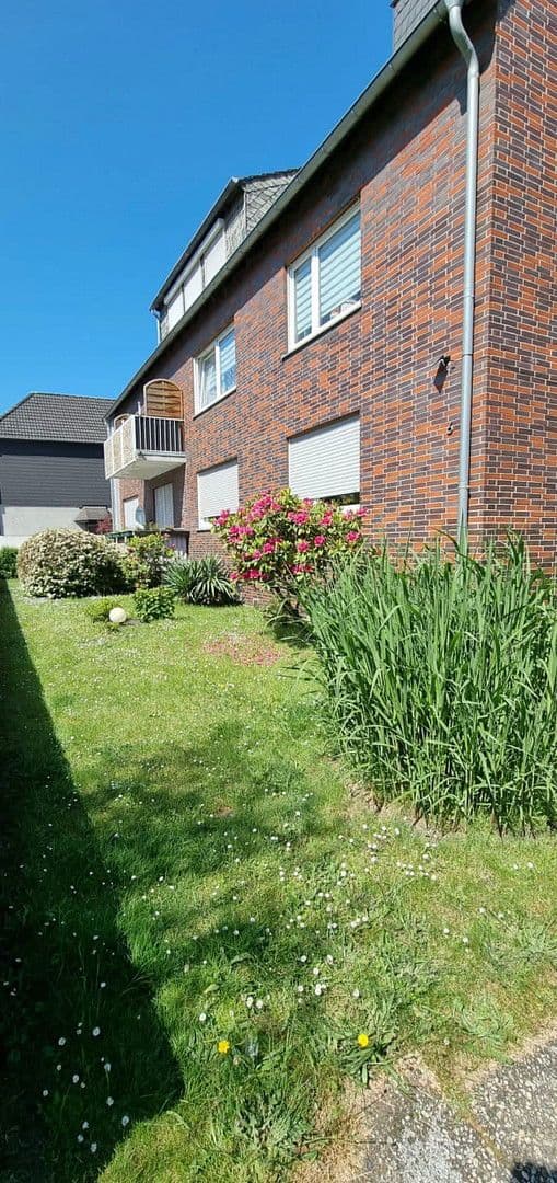 2 bedroom with open-plan kitchen flat to rent, 83 m², Gerther Str. 6, Castrop-Rauxel, North Rhine-Westphalia 2 bedroom with open-plan kitchen flat to rent, 83 m², Gerther Str. 6, Castrop-Rauxel, North Rhine-Westphalia