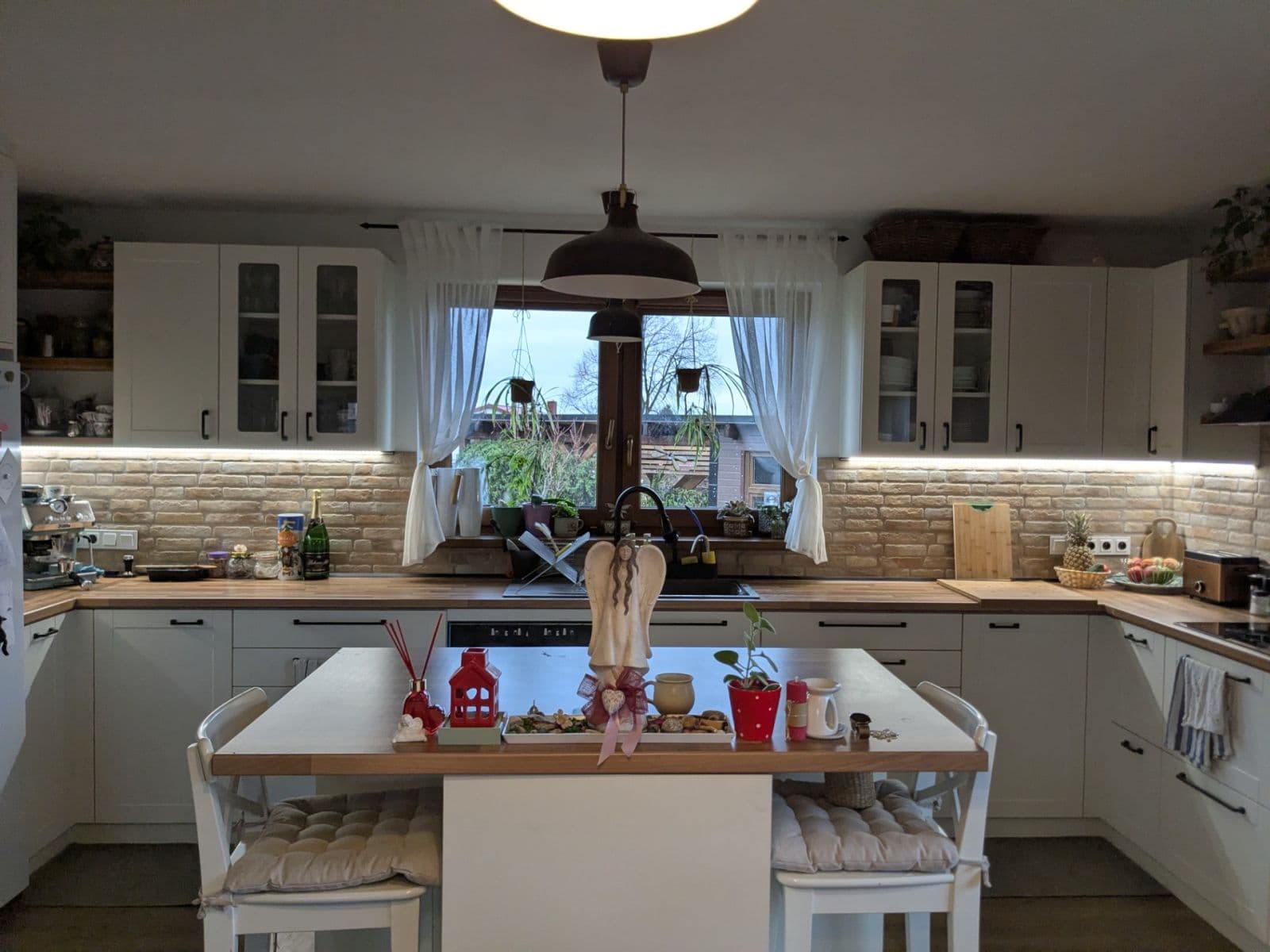 house for sale, 195 m², V sadech, Rožmitál pod Třemšínem, Středočeský Region house for sale, 195 m², V sadech, Rožmitál pod Třemšínem, Středočeský Region