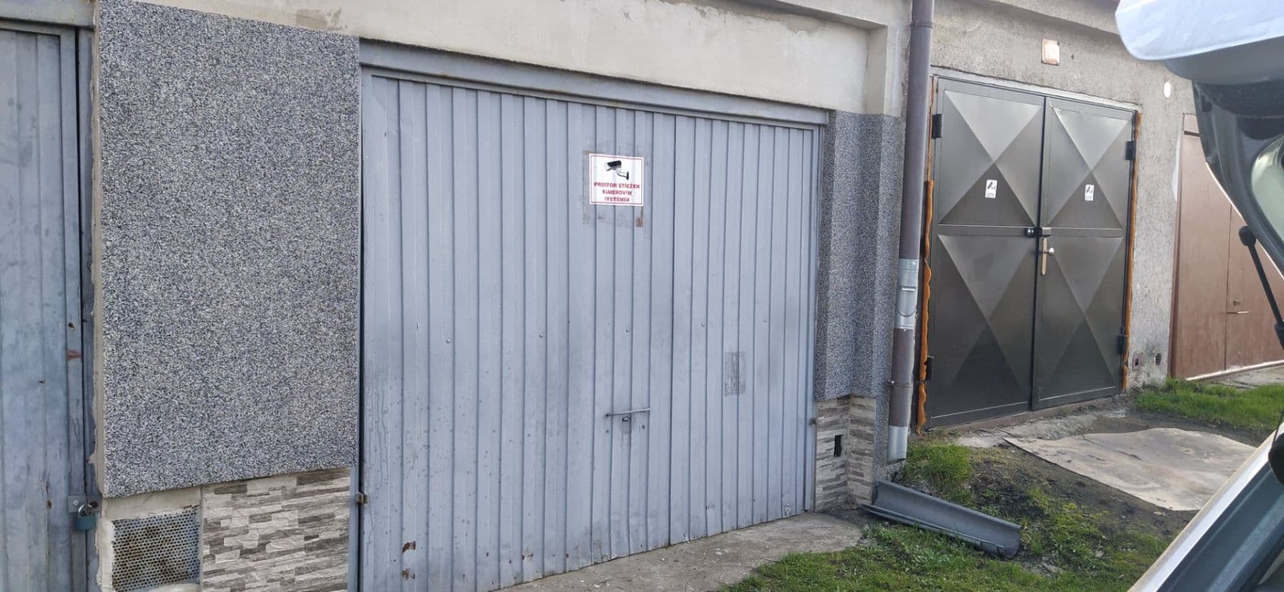 garage for sale, 20 m², U Cihelny, Kladno, Středočeský Region garage for sale, 20 m², U Cihelny, Kladno, Středočeský Region