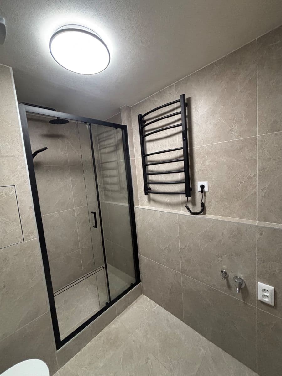 1 bedroom with open-plan kitchen flat to rent, 36 m², Na Vyhlídce, Děčín, Ústecký Region 1 bedroom with open-plan kitchen flat to rent, 36 m², Na Vyhlídce, Děčín, Ústecký Region