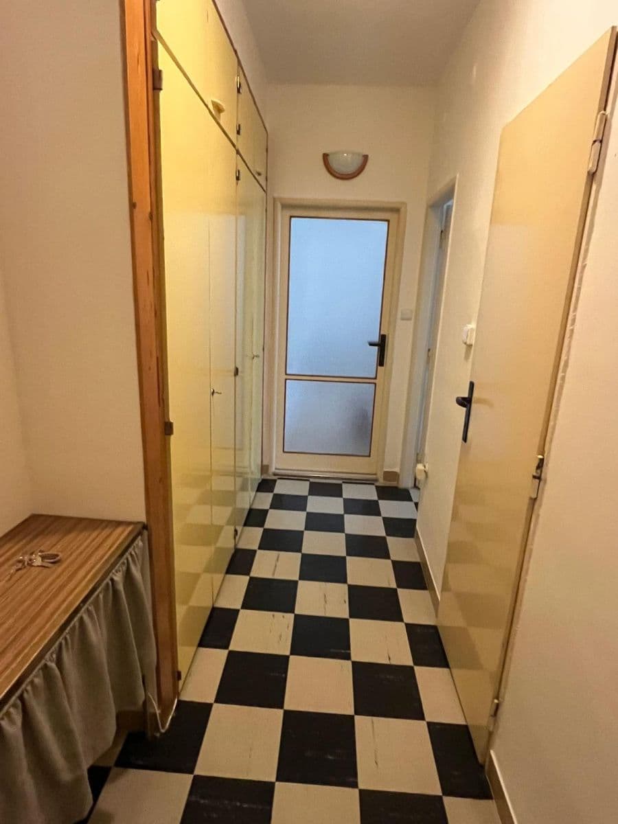 2 bedroom flat to rent, 53 m², Bolzanova, Brno, Jihomoravský Region 2 bedroom flat to rent, 53 m², Bolzanova, Brno, Jihomoravský Region