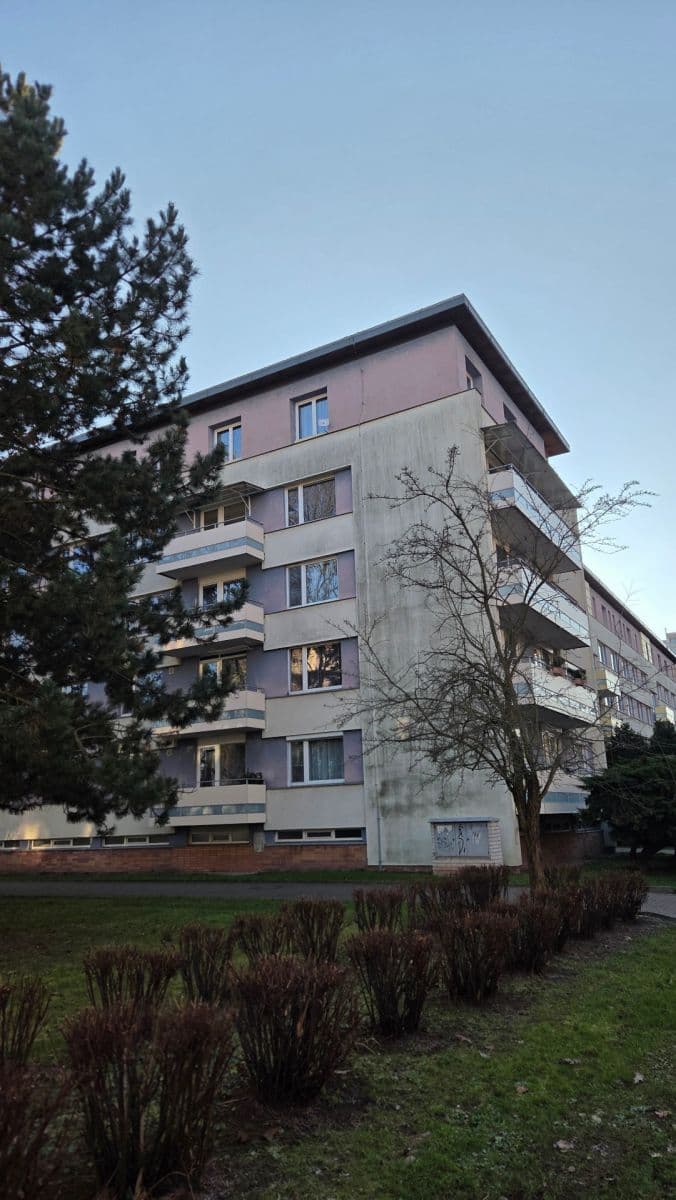 3 bedroom flat to rent, 71 m², Jungmannova, Hradec Králové, Královéhradecký Region 3 bedroom flat to rent, 71 m², Jungmannova, Hradec Králové, Královéhradecký Region