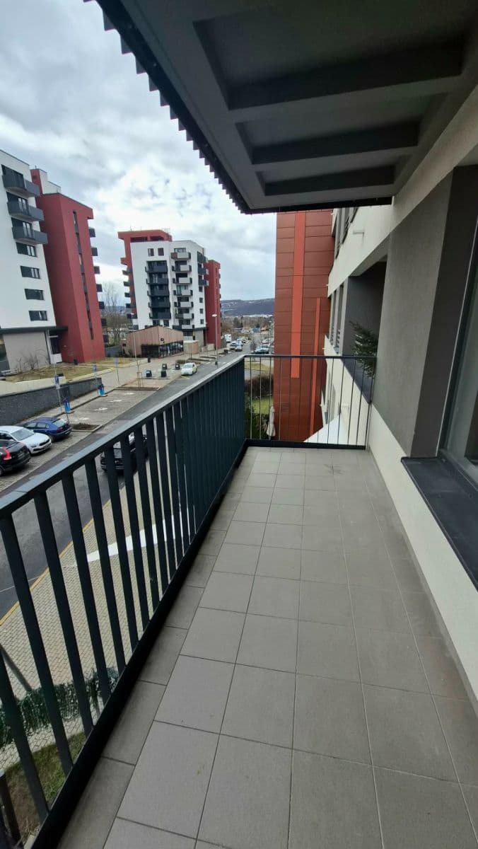 1 bedroom with open-plan kitchen flat to rent, 65 m², Zlochova, Prague, Prague 1 bedroom with open-plan kitchen flat to rent, 65 m², Zlochova, Prague, Prague