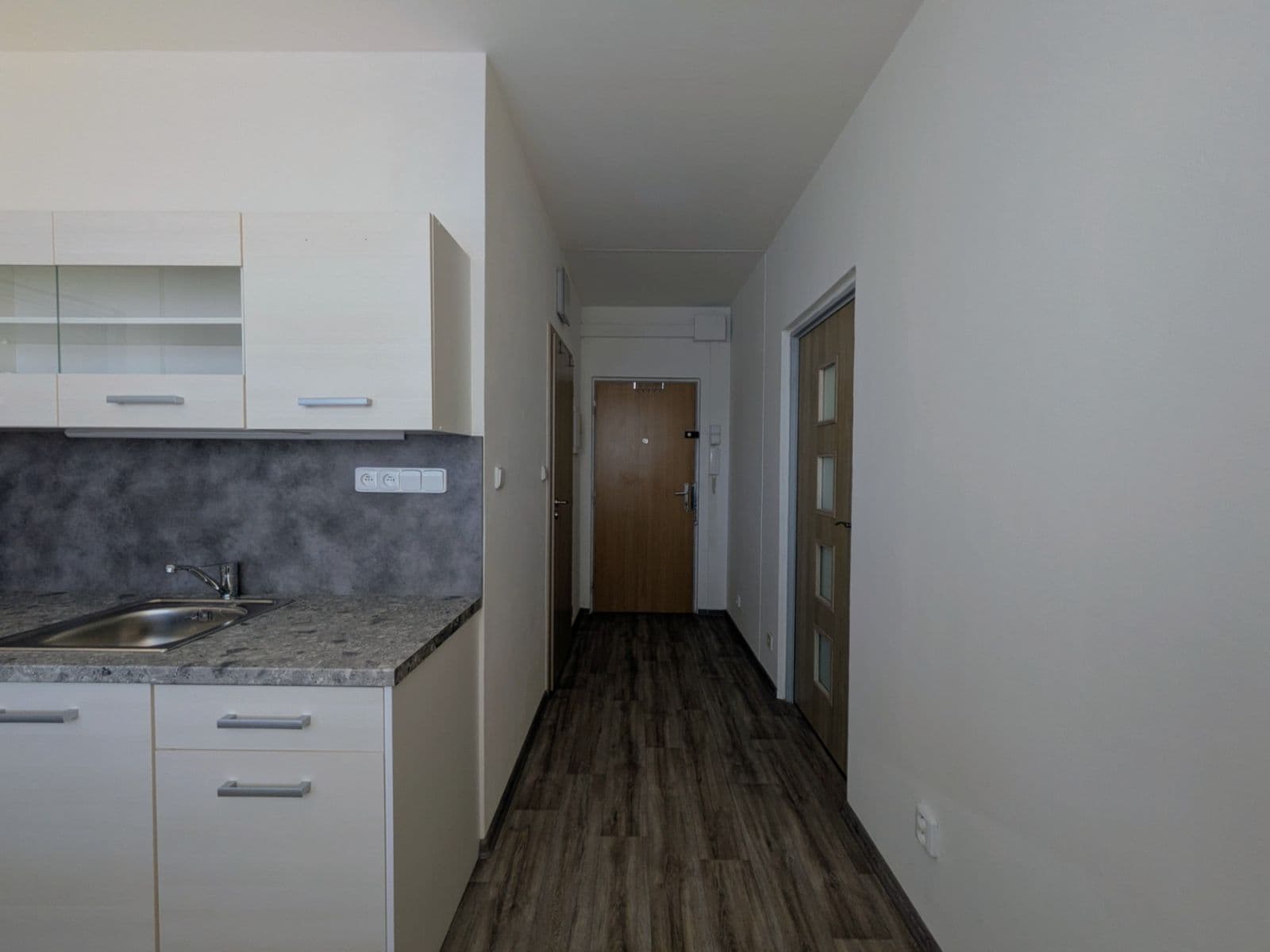 2 bedroom flat for sale, 44 m², Lnářská, Trutnov, Královéhradecký Region 2 bedroom flat for sale, 44 m², Lnářská, Trutnov, Královéhradecký Region