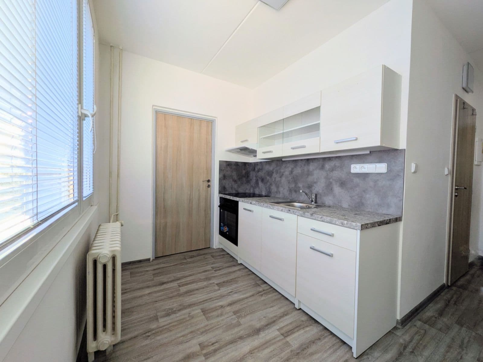 2 bedroom flat for sale, 44 m², Lnářská, Trutnov, Královéhradecký Region 2 bedroom flat for sale, 44 m², Lnářská, Trutnov, Královéhradecký Region