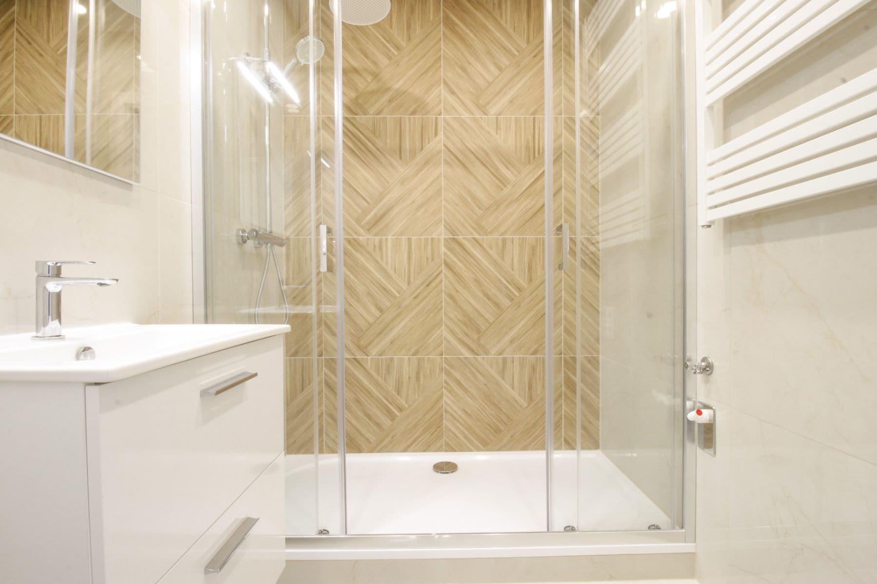 1 bedroom with open-plan kitchen flat to rent, 41 m², Teyschlova, Brno, Jihomoravský Region 1 bedroom with open-plan kitchen flat to rent, 41 m², Teyschlova, Brno, Jihomoravský Region