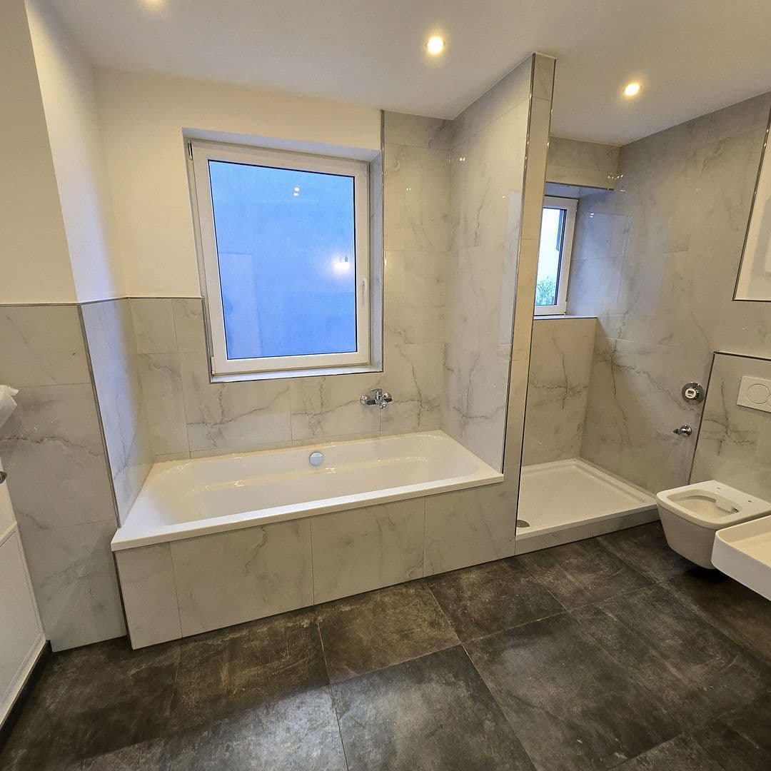 house for sale, 252 m², Warendorpstraße 25, Lübeck, Schleswig-Holstein house for sale, 252 m², Warendorpstraße 25, Lübeck, Schleswig-Holstein