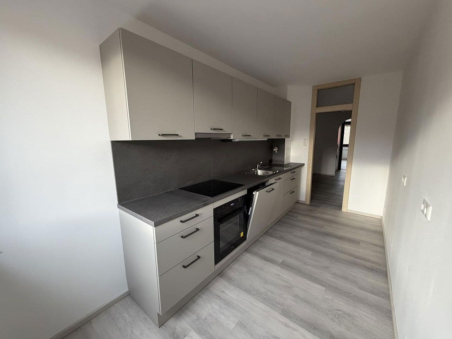 3 bedroom flat to rent, 79 m², Gentzgasse 129, Wien, Vienna 3 bedroom flat to rent, 79 m², Gentzgasse 129, Wien, Vienna