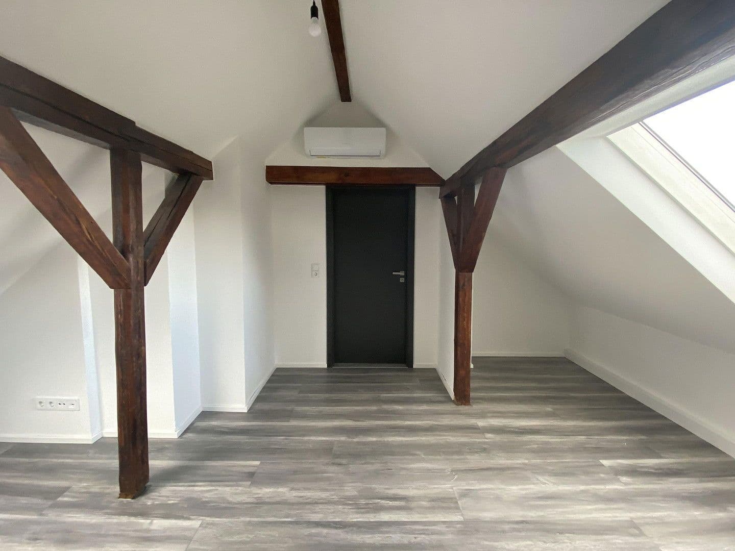 3 bedroom flat for sale, 105 m², Schloßborner Straße 2, Frankfurt, Hesse 3 bedroom flat for sale, 105 m², Schloßborner Straße 2, Frankfurt, Hesse