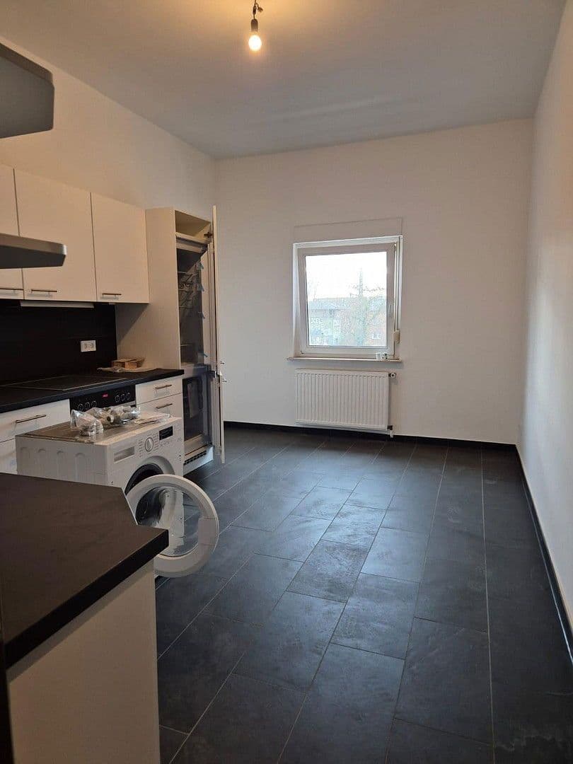 3 bedroom flat for sale, 105 m², Schloßborner Straße 2, Frankfurt, Hesse 3 bedroom flat for sale, 105 m², Schloßborner Straße 2, Frankfurt, Hesse