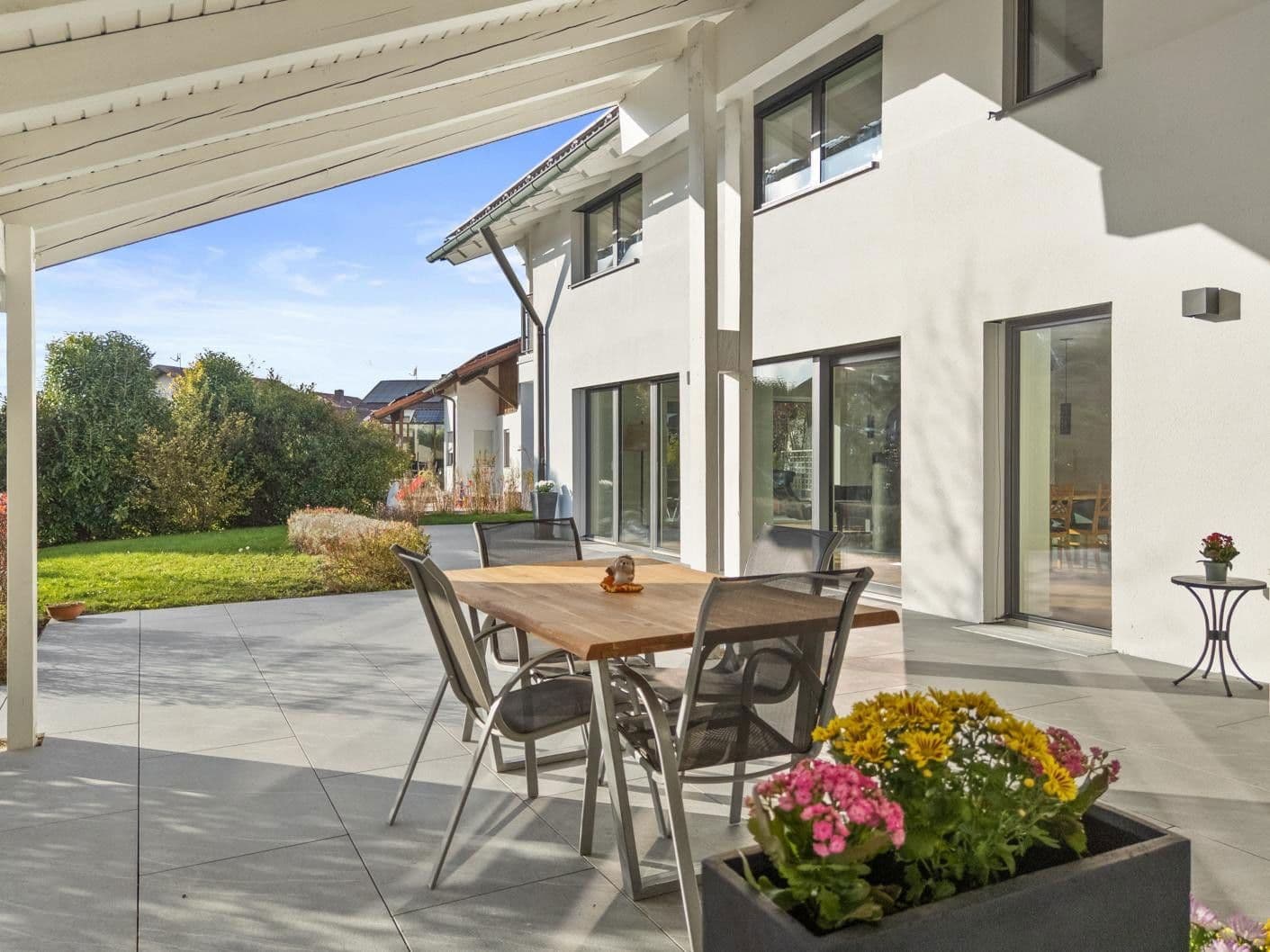 house for sale, 303 m², Bürgermeister-Huber-Straße 21, Loiching, Bavaria house for sale, 303 m², Bürgermeister-Huber-Straße 21, Loiching, Bavaria