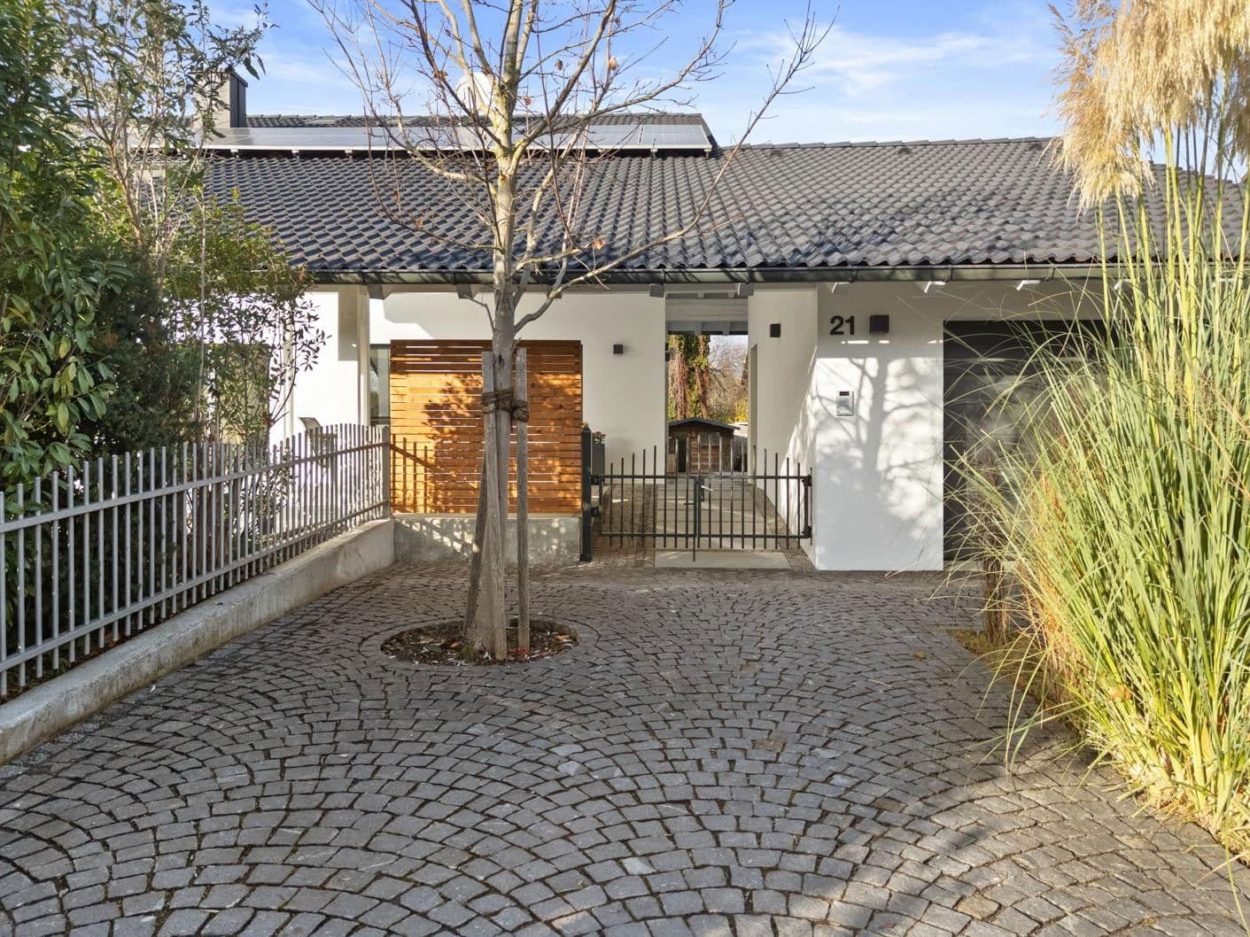 house for sale, 303 m², Bürgermeister-Huber-Straße 21, Loiching, Bavaria house for sale, 303 m², Bürgermeister-Huber-Straße 21, Loiching, Bavaria