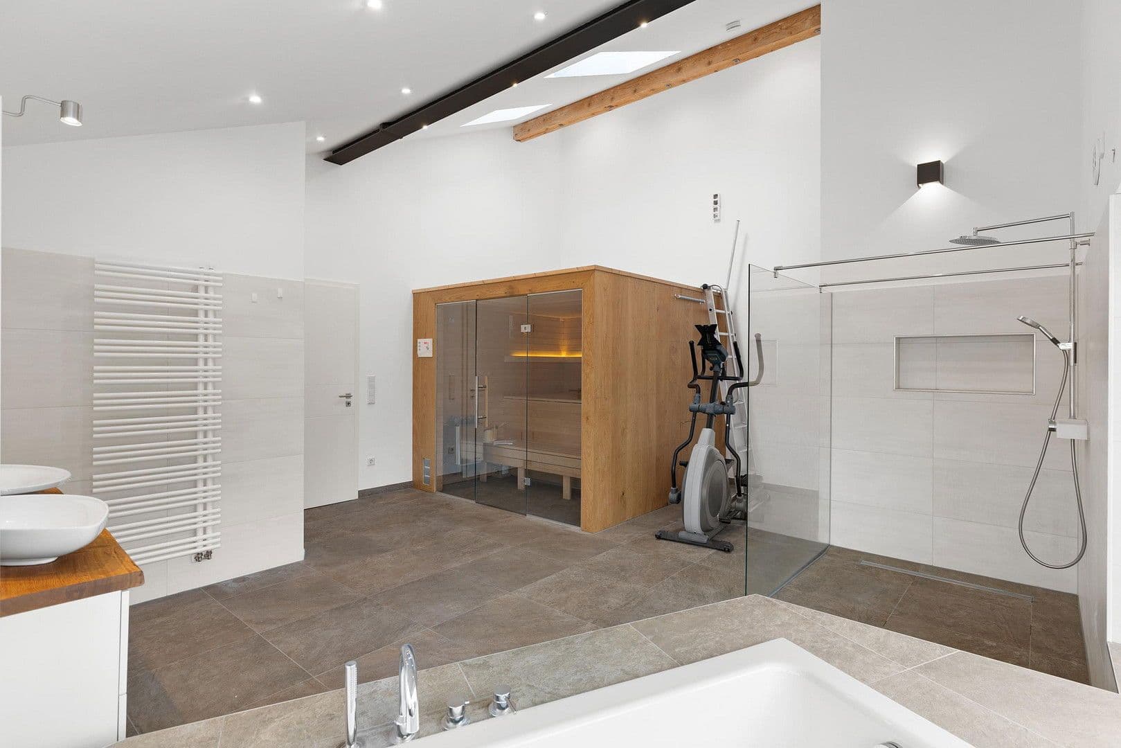 house for sale, 303 m², Bürgermeister-Huber-Straße 21, Loiching, Bavaria house for sale, 303 m², Bürgermeister-Huber-Straße 21, Loiching, Bavaria