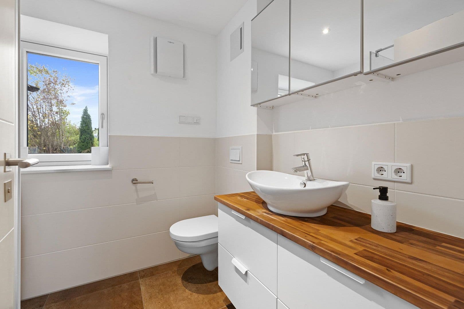 house for sale, 303 m², Bürgermeister-Huber-Straße 21, Loiching, Bavaria house for sale, 303 m², Bürgermeister-Huber-Straße 21, Loiching, Bavaria