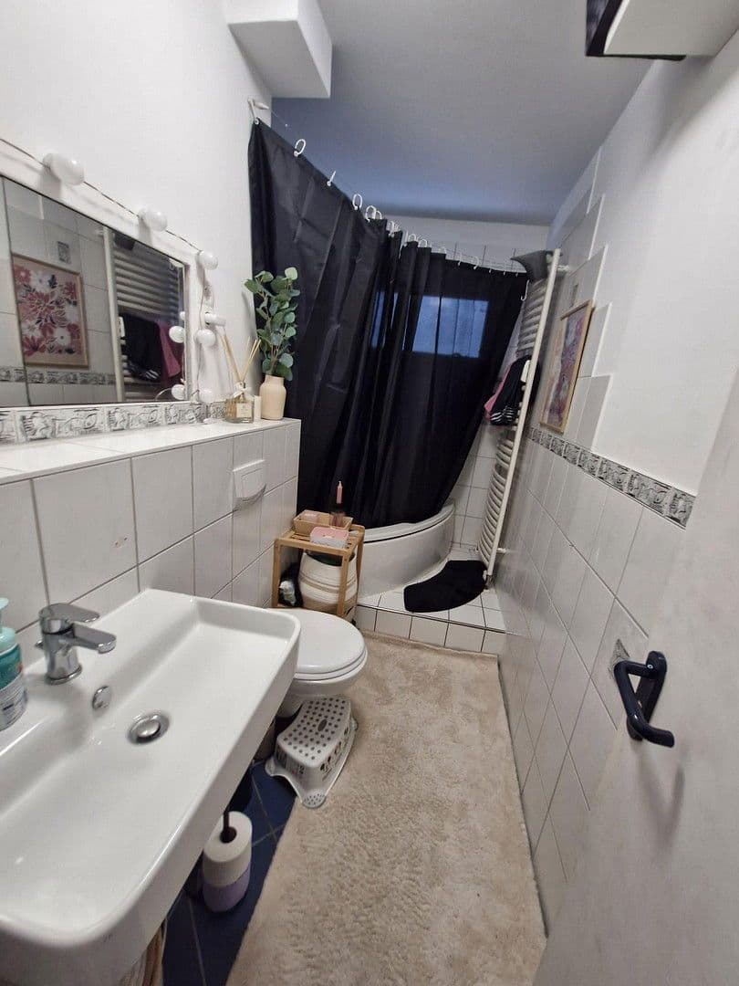 4 bedroom flat for sale, 83 m², Geschwister-Scholl-Straße 15, Wiesbaden, Hesse 4 bedroom flat for sale, 83 m², Geschwister-Scholl-Straße 15, Wiesbaden, Hesse