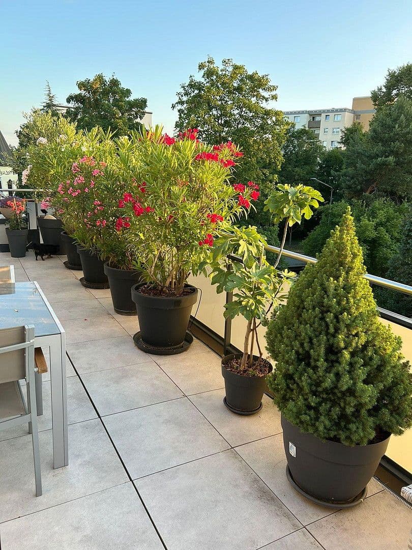 4 bedroom flat to rent, 106 m², Kennedystraße 96, Maintal, Hesse 4 bedroom flat to rent, 106 m², Kennedystraße 96, Maintal, Hesse