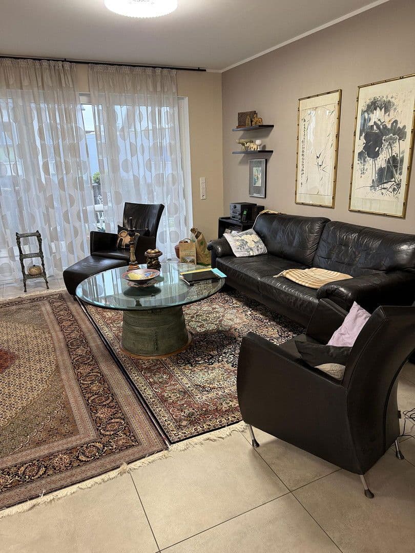 3 bedroom flat to rent, 104 m², Leichlingerstr. 1d, Leichlingen, North Rhine-Westphalia 3 bedroom flat to rent, 104 m², Leichlingerstr. 1d, Leichlingen, North Rhine-Westphalia