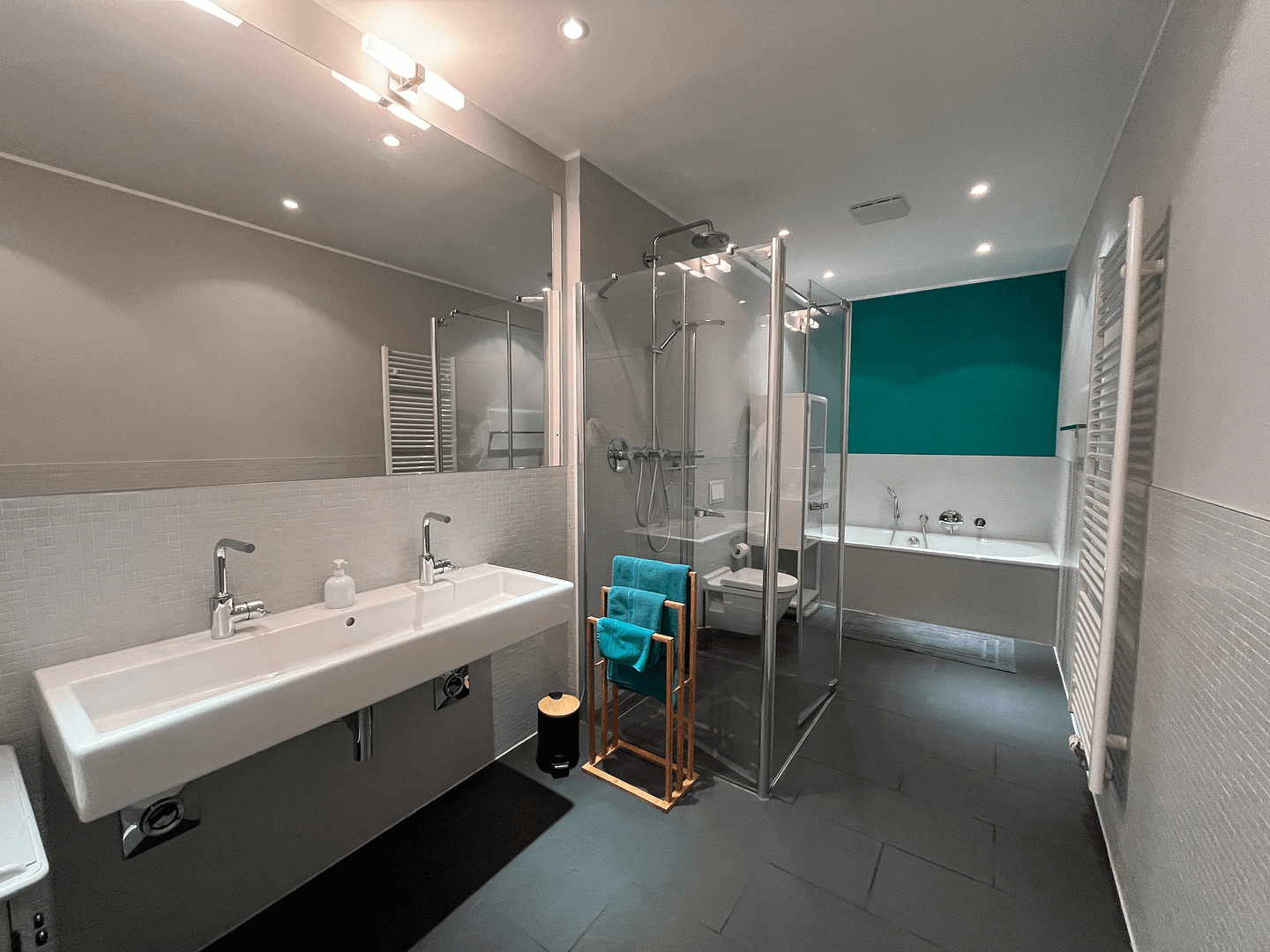 3 bedroom flat to rent, 120 m², Berlin, Berlin 3 bedroom flat to rent, 120 m², Berlin, Berlin