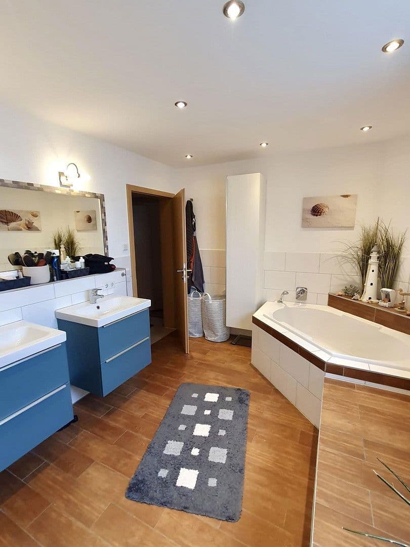 house for sale, 220 m², Baltmannsweiler, Baden-Württemberg house for sale, 220 m², Baltmannsweiler, Baden-Württemberg