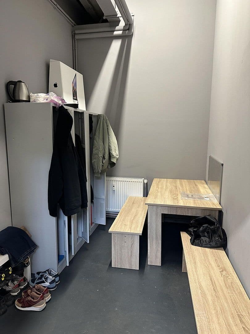 non-residential property to rent, 323 m², Wiescherstrasse 11b, Wuppertal, North Rhine-Westphalia non-residential property to rent, 323 m², Wiescherstrasse 11b, Wuppertal, North Rhine-Westphalia