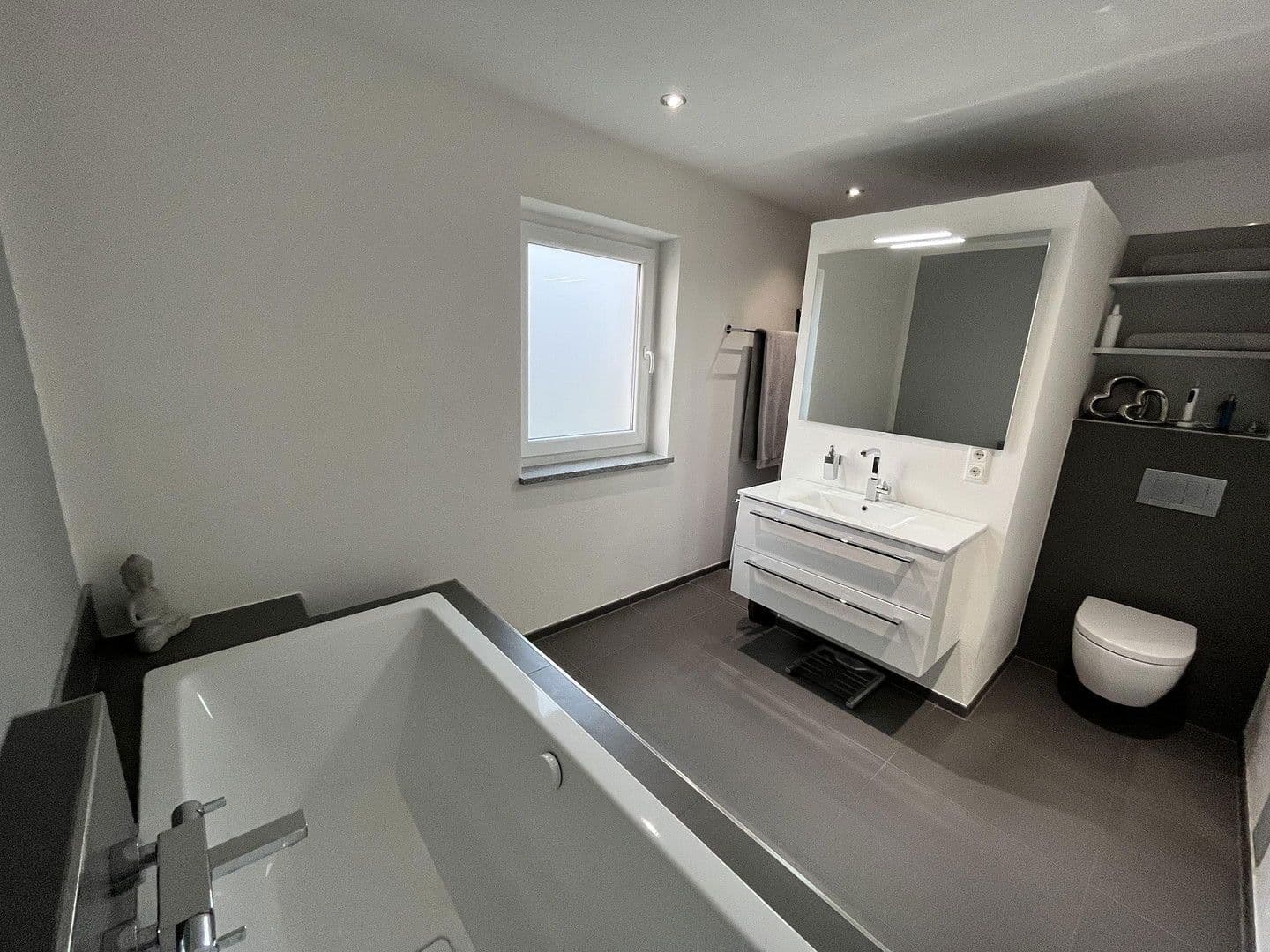 house for sale, 165 m², Ringstraße 7, Brunnthal, Bavaria house for sale, 165 m², Ringstraße 7, Brunnthal, Bavaria