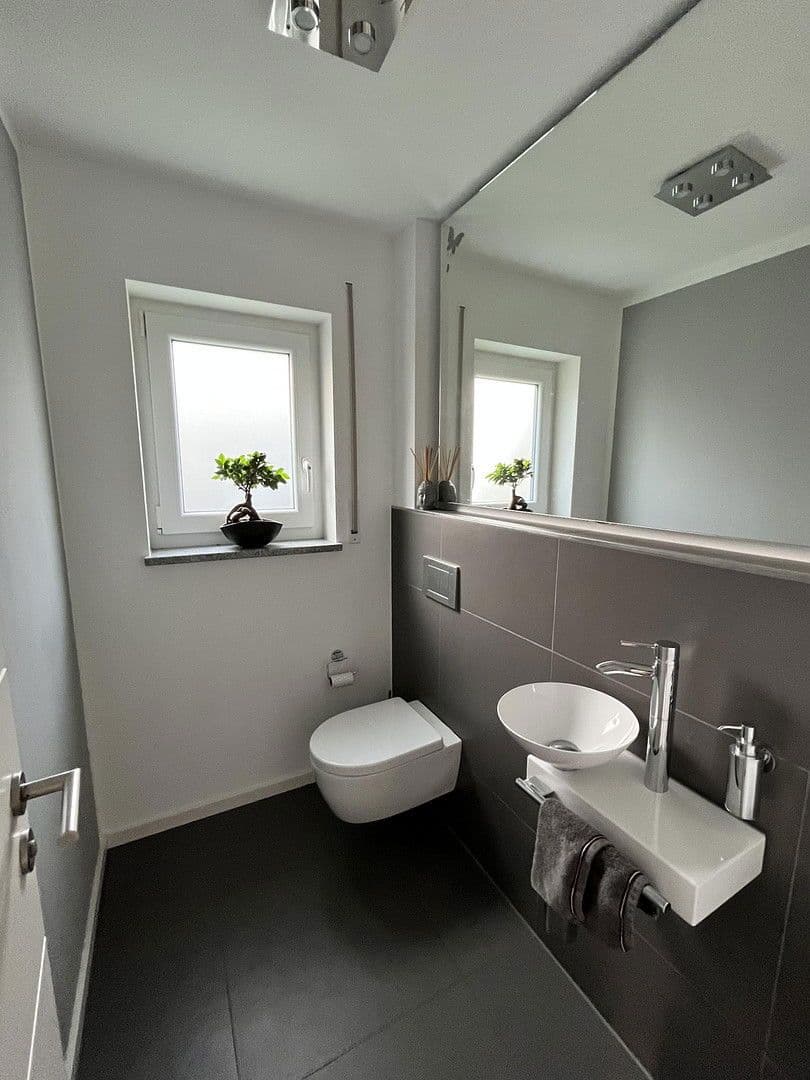 house for sale, 165 m², Ringstraße 7, Brunnthal, Bavaria house for sale, 165 m², Ringstraße 7, Brunnthal, Bavaria