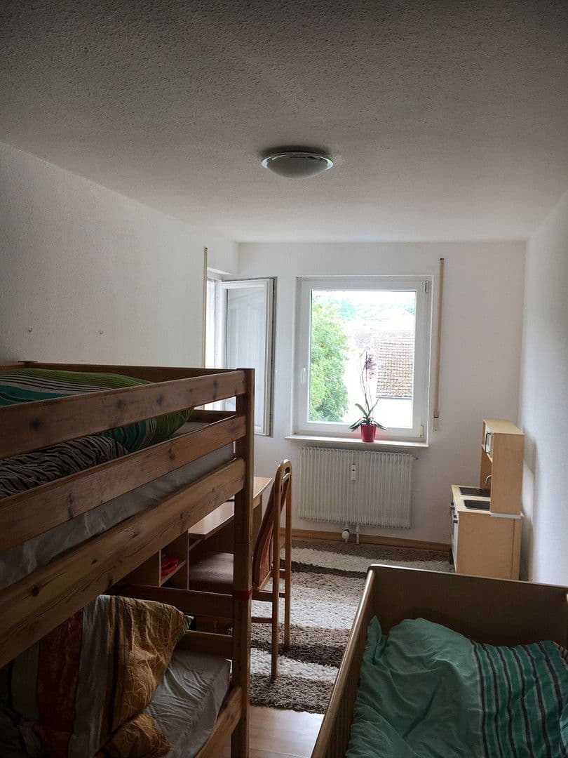 2 bedroom with open-plan kitchen flat to rent, 96 m², Iselshauser Str. 68, Nagold, Baden-Württemberg 2 bedroom with open-plan kitchen flat to rent, 96 m², Iselshauser Str. 68, Nagold, Baden-Württemberg