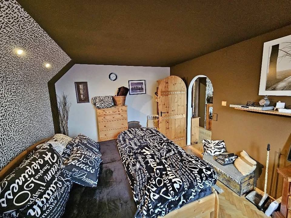 4 bedroom flat to rent, 92 m², Radniční, Oloví, Karlovarský Region 4 bedroom flat to rent, 92 m², Radniční, Oloví, Karlovarský Region