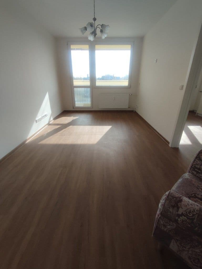 3 bedroom flat to rent, 66 m², Jažlovická, Prague, Prague 3 bedroom flat to rent, 66 m², Jažlovická, Prague, Prague