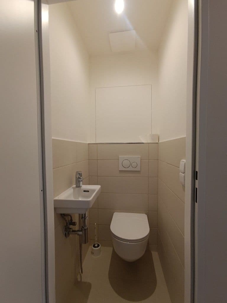 3 bedroom flat to rent, 66 m², Jažlovická, Prague, Prague 3 bedroom flat to rent, 66 m², Jažlovická, Prague, Prague