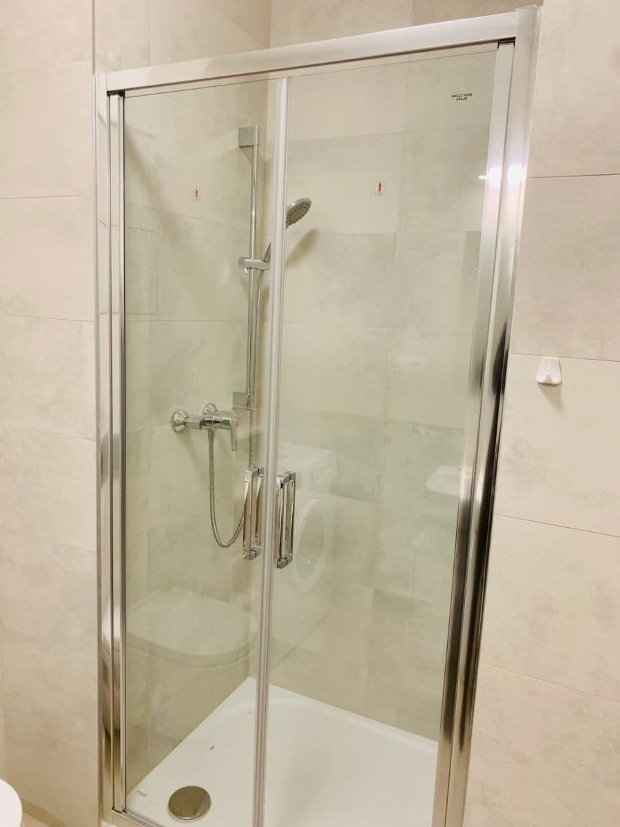 Studio flat to rent, 35 m², Jurkovičova, Prague, Prague Studio flat to rent, 35 m², Jurkovičova, Prague, Prague