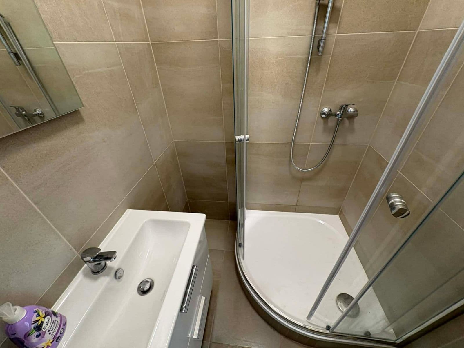 2 bedroom flat to rent, 48 m², Zd. Petříka, Kladno, Středočeský Region 2 bedroom flat to rent, 48 m², Zd. Petříka, Kladno, Středočeský Region