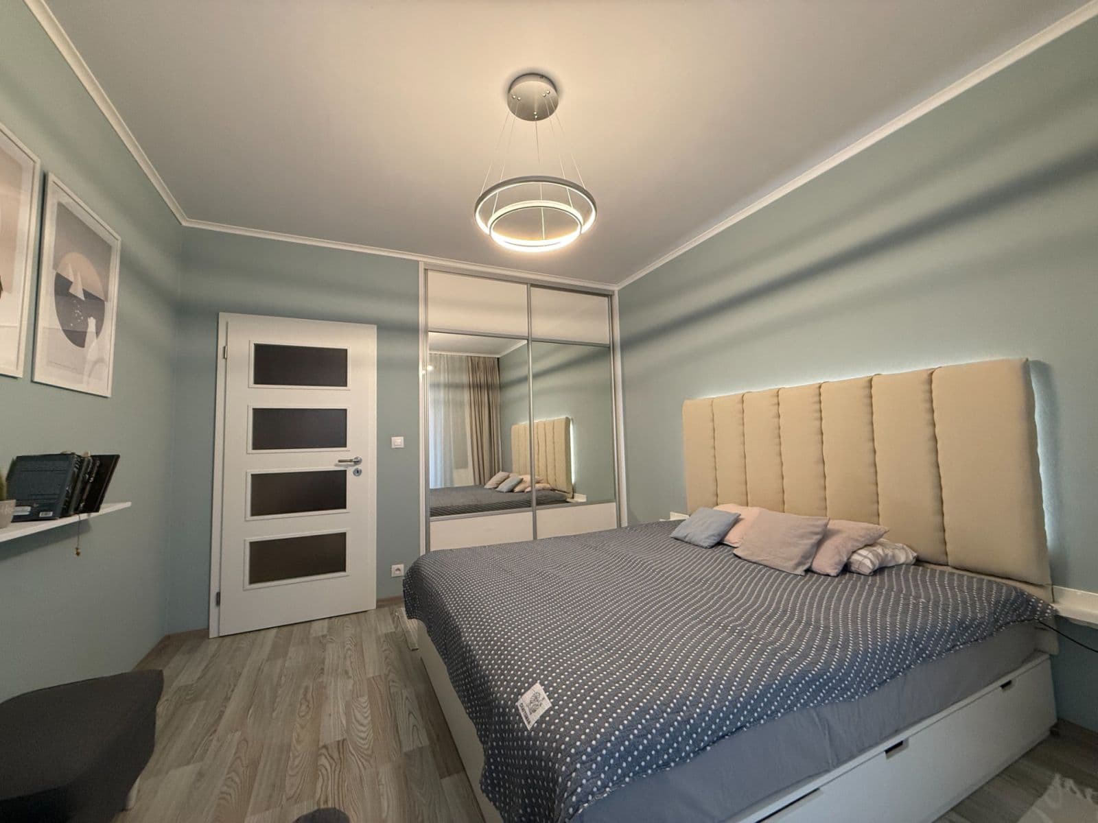 1 bedroom with open-plan kitchen flat to rent, 52 m², Hlučkova, Prague, Prague 1 bedroom with open-plan kitchen flat to rent, 52 m², Hlučkova, Prague, Prague