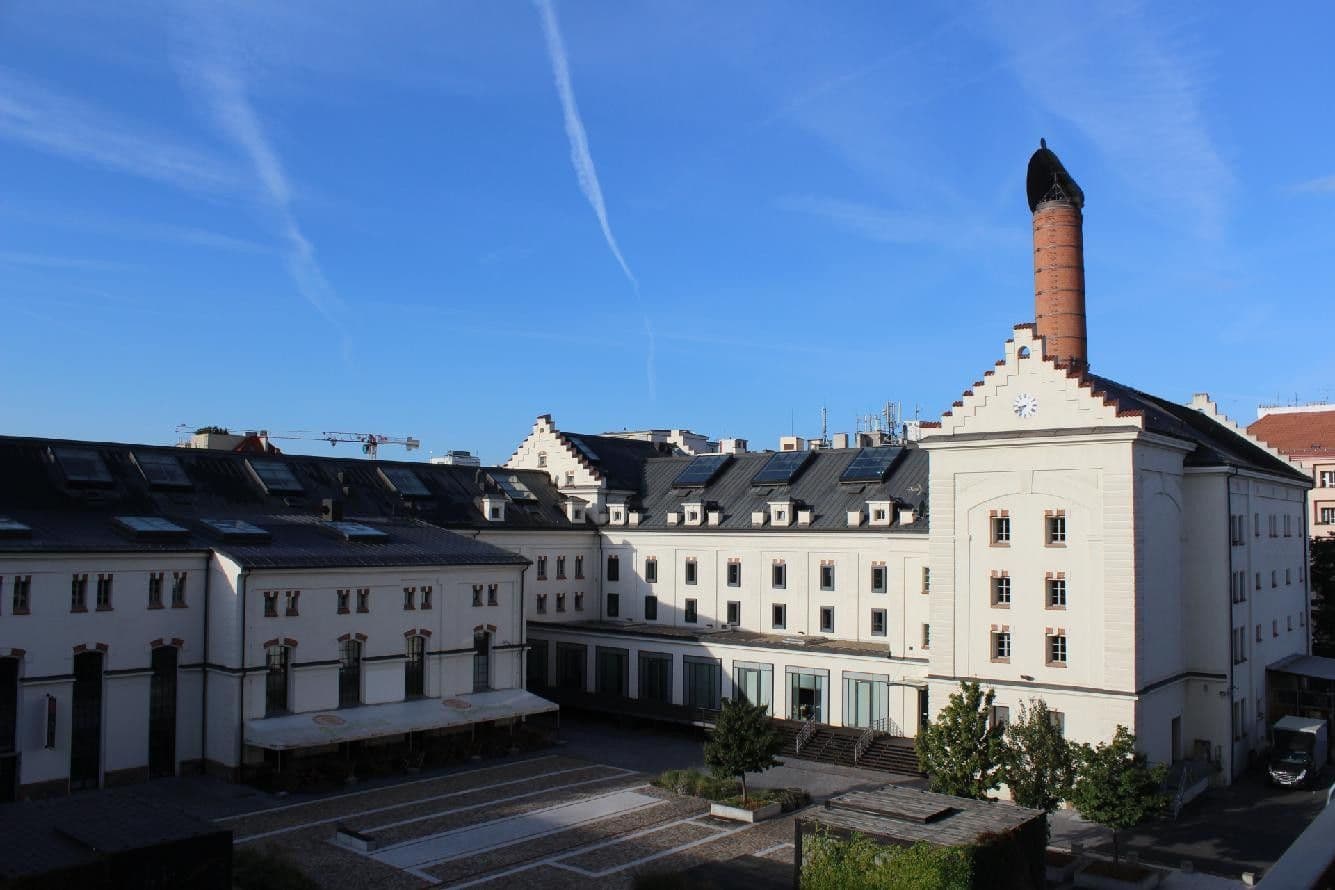 1 bedroom with open-plan kitchen flat to rent, 69 m², U Uranie, Prague, Prague 1 bedroom with open-plan kitchen flat to rent, 69 m², U Uranie, Prague, Prague